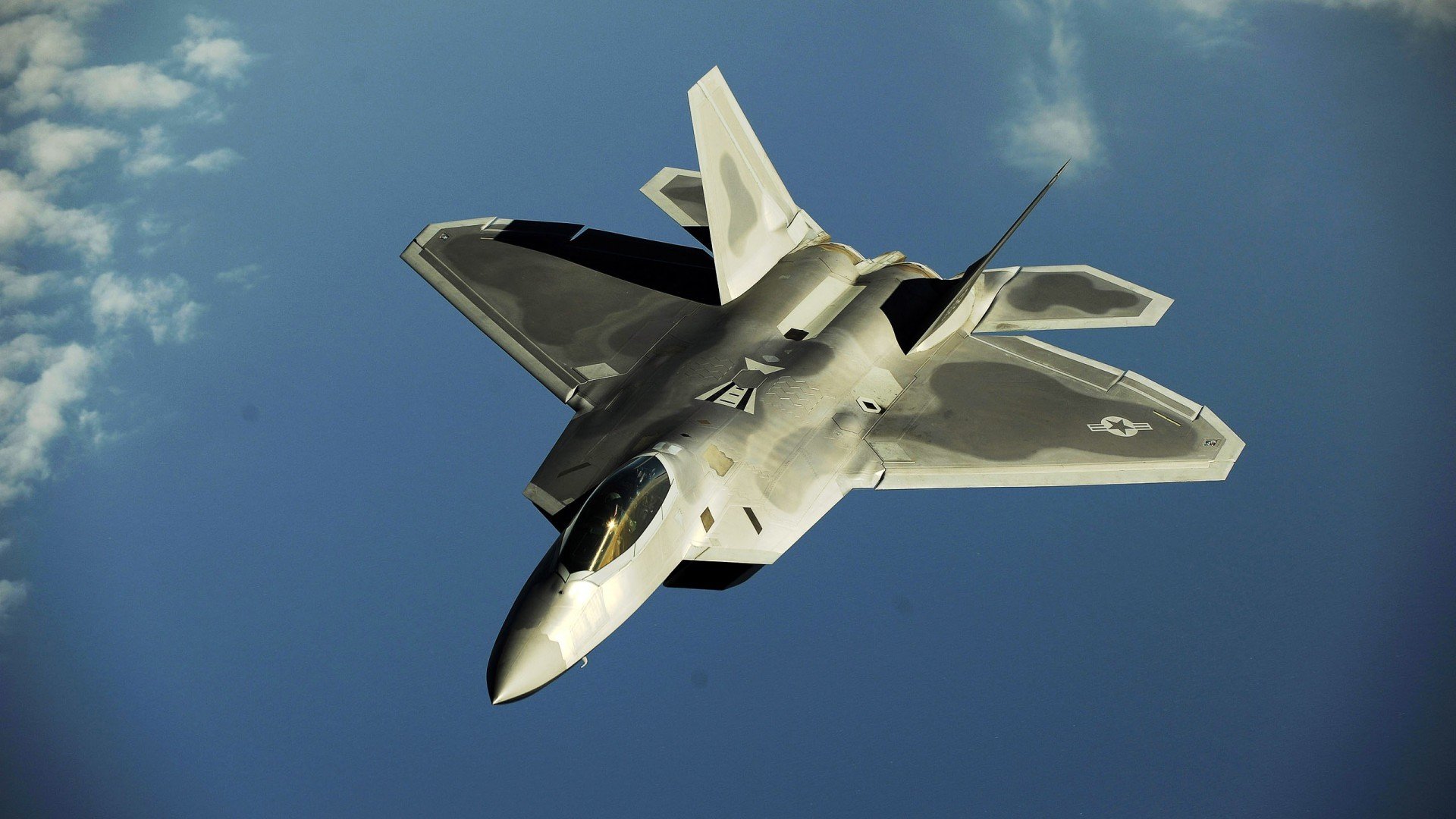 门将与后卫的双重奏，当一个灵魂驾驭两种竞技