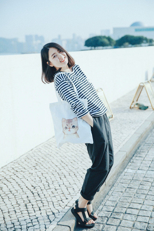 沙漠绿洲破钢铁防线,劳塔罗带队穿越1942的足球启示录