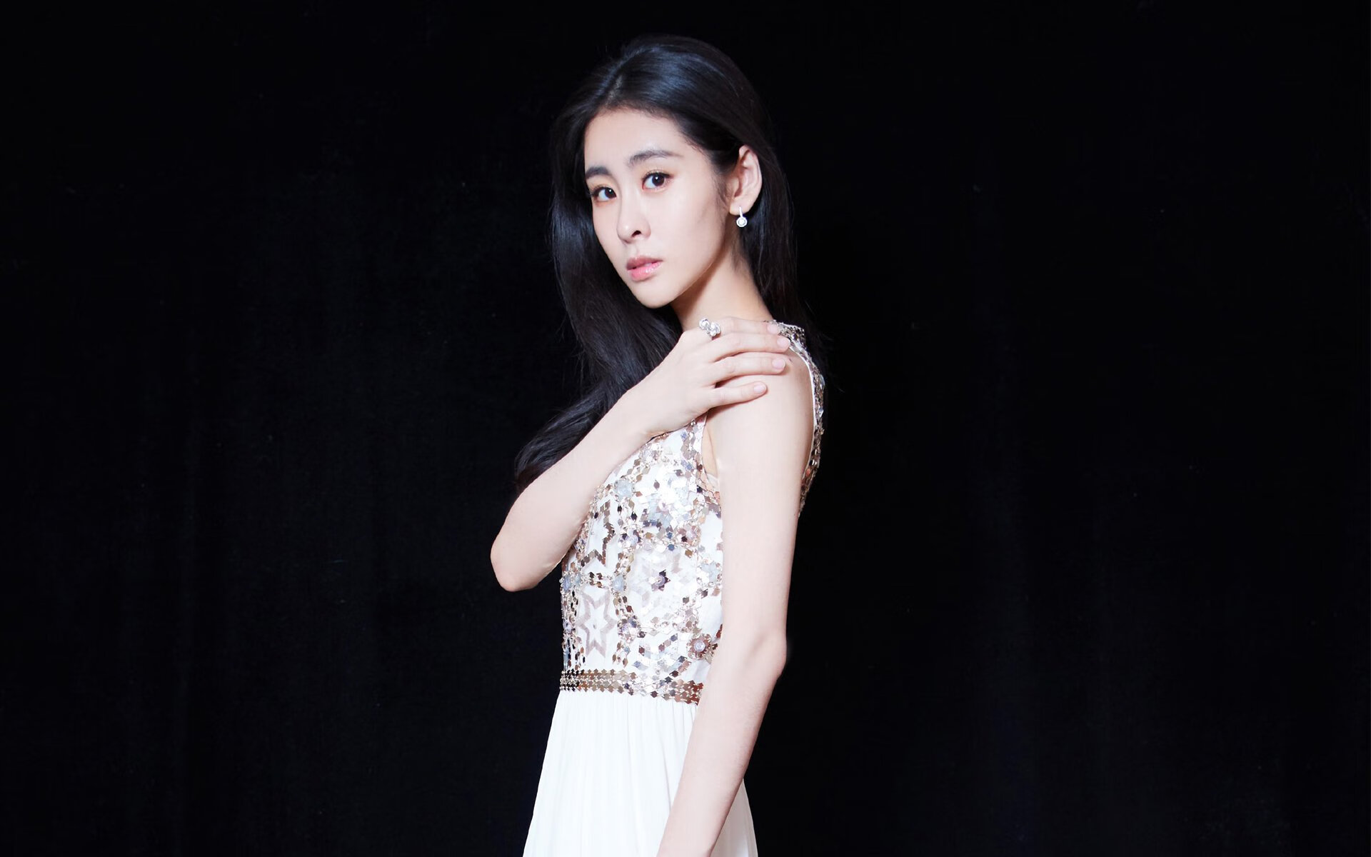 数据之算与直觉之诗，当加拿大一波带走智利，莫德里奇接管国家德比